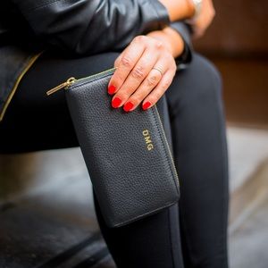 CUYANA Classic Zip Around Wallet Red interior
